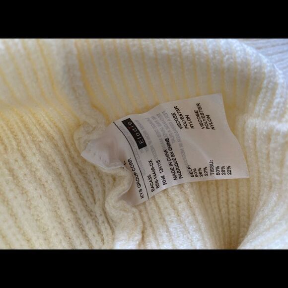 Elodie Sweater Size L - Picture 4 of 4